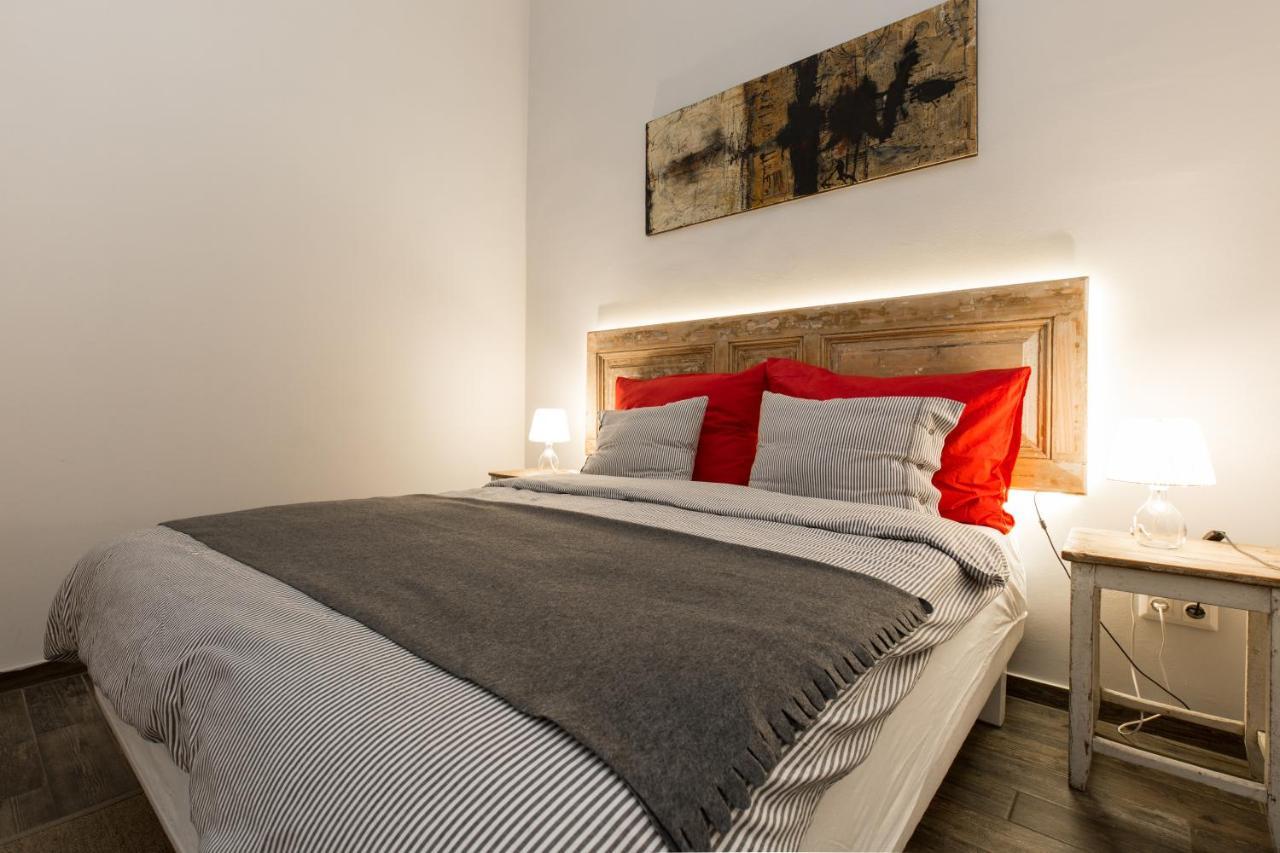 King Rustik & Central Apartment Βουδαπέστη Εξωτερικό φωτογραφία